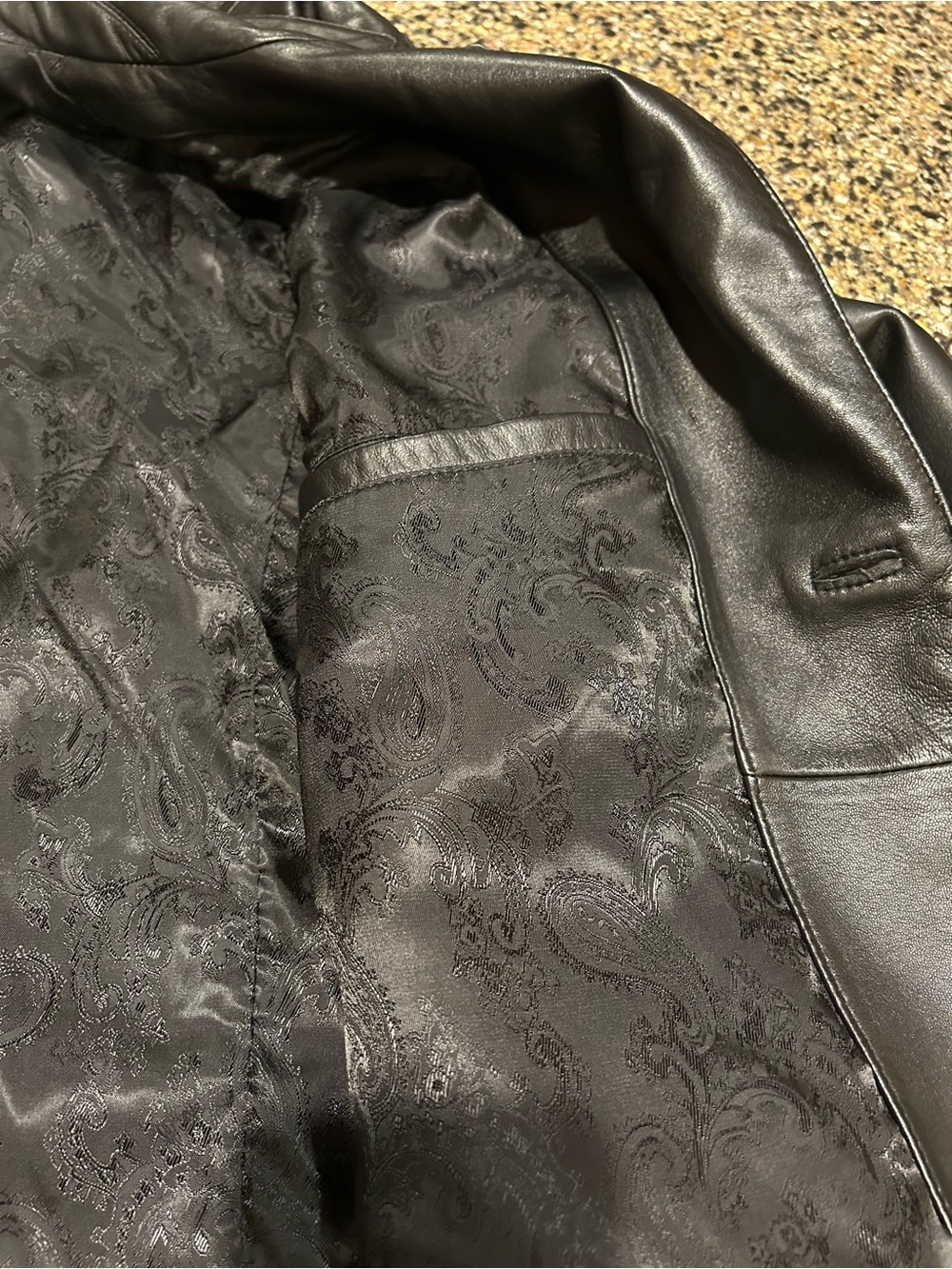 Wilson’s Leather Men’s 2 Button Leather Blazer Jacket, Black, Size 2X, Like New! - Picture 11 of 16
